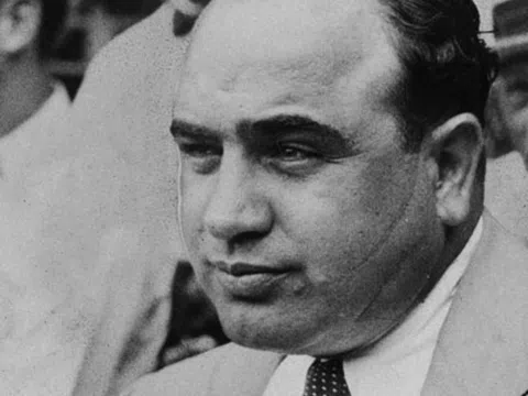 Cuộc đời 'giông tố' của Al Capone trùm mafia khét tiếng thế giới