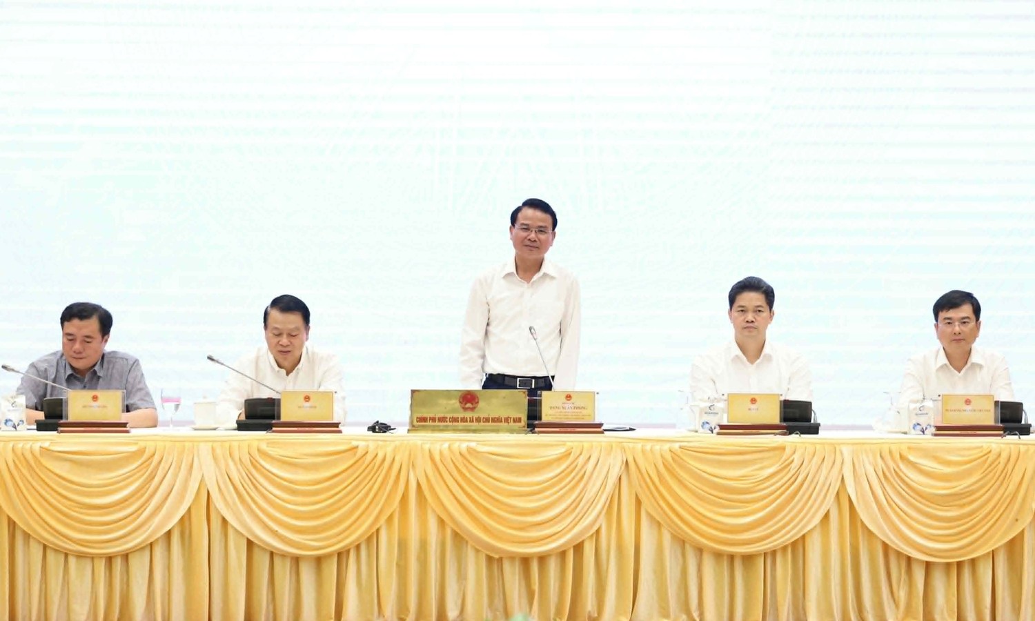 nlntv-hop-bao-chinh-phu-11275357-1782626716.jpg