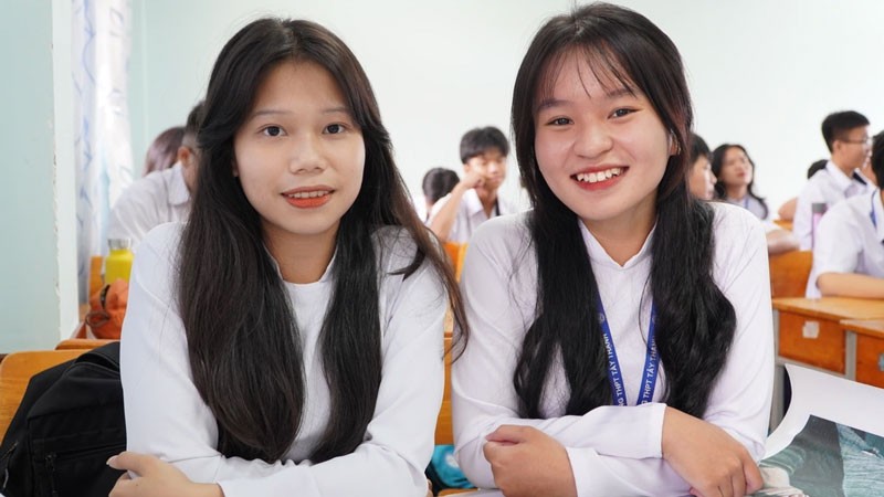 nlntv-hoc-sinh-truong-thpt-tay-thanh-tai-tphcm-1782787642.jpg