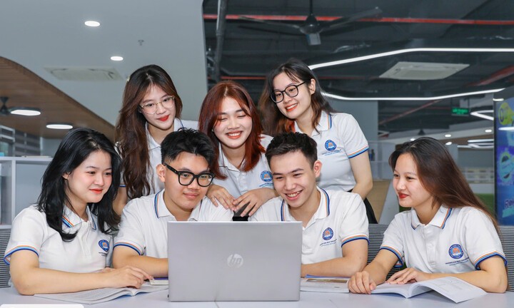 nlntv-dh-thuong-mai-thumb-13390644-1786170427.jpg