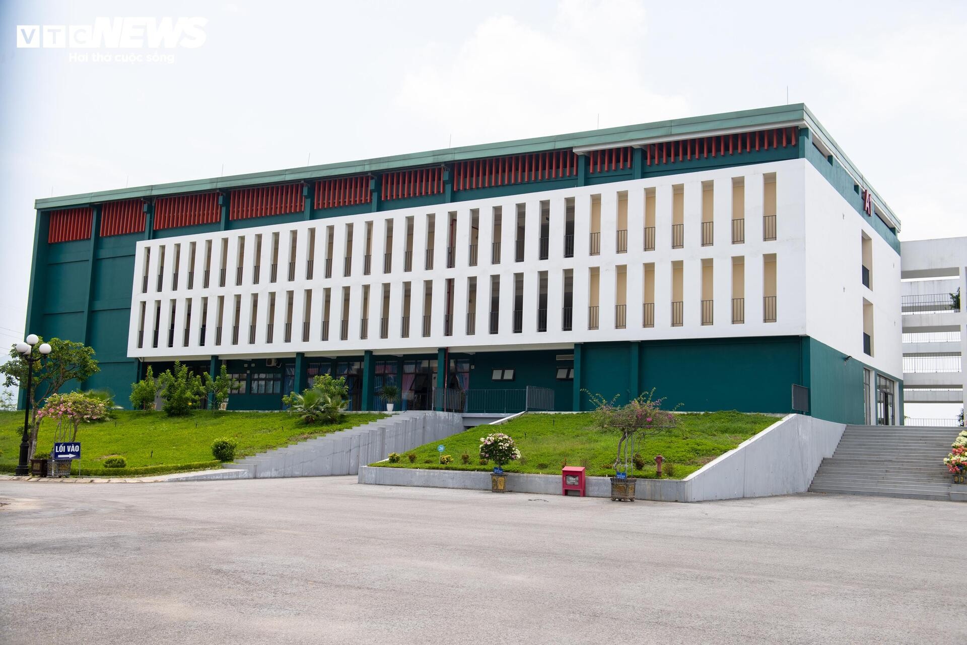 nlntv-truong-chuyen-tqjpg-1786519589.jpg
