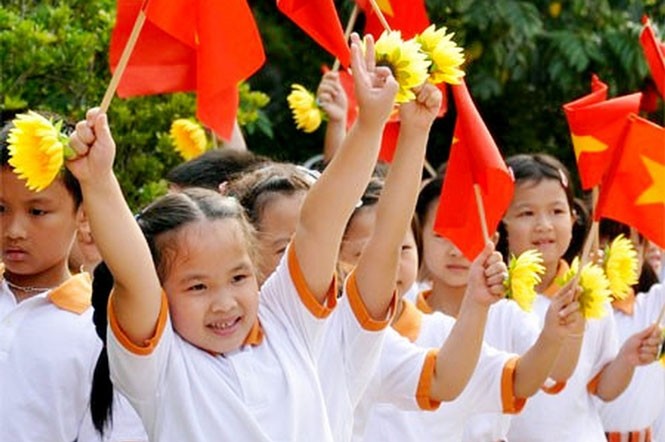 nlntv-khai-giang-1786783042.jpg