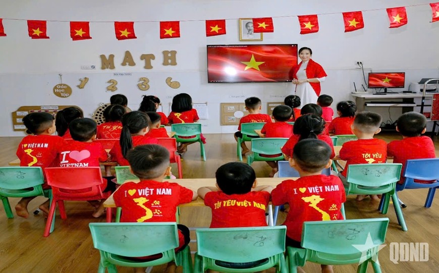 nlntv-mam-non-dinh-cong-1786940057.jpg