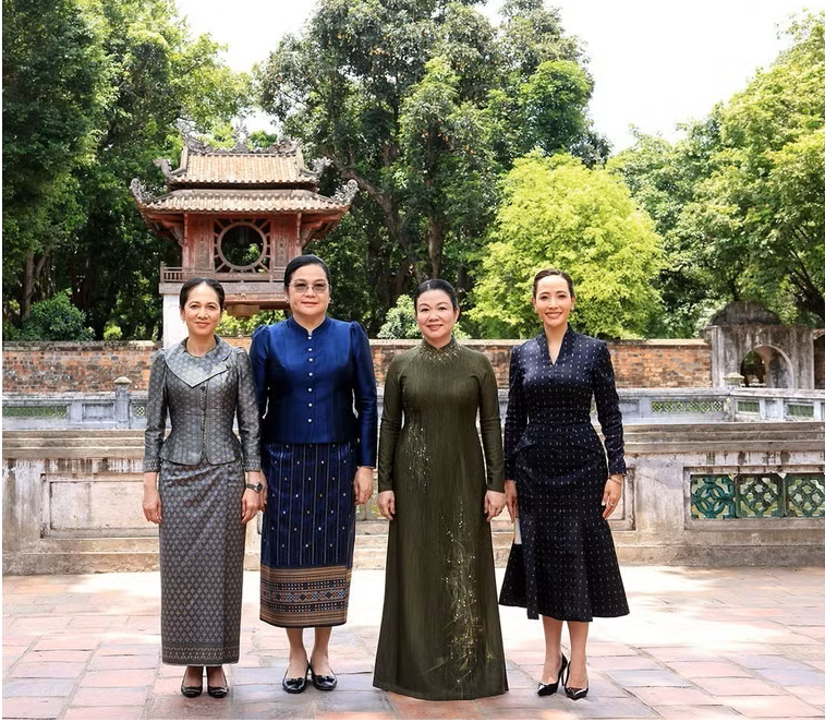 phu-nhan-1780962414.png