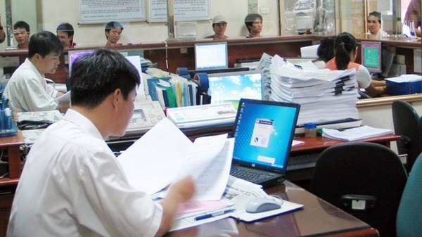 phan-biet-biet-phai-cong-chuc-va-vien-chuc-2211150101-1784175186.jpg
