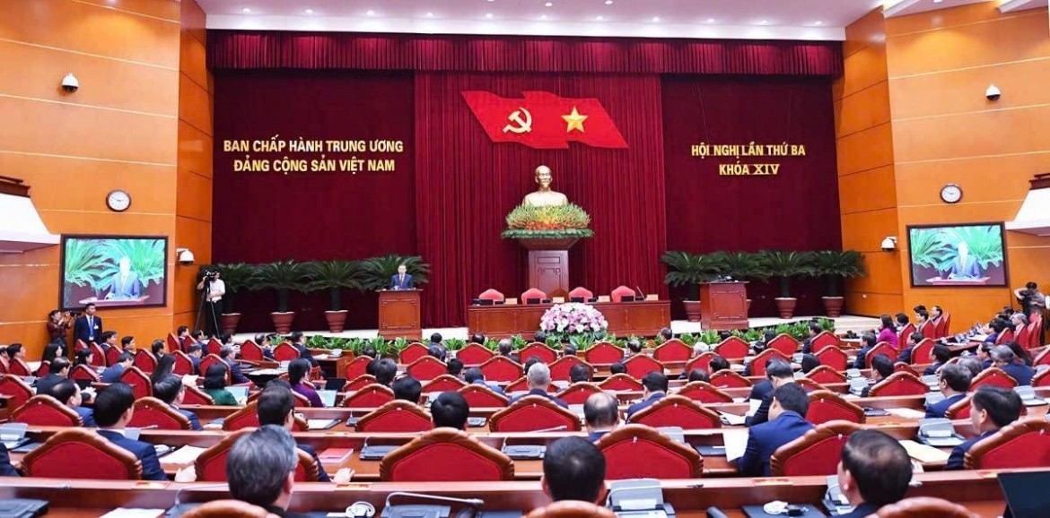 hoi-nghi-trung-uong-3-khoa-14-1-1785296100.jpg