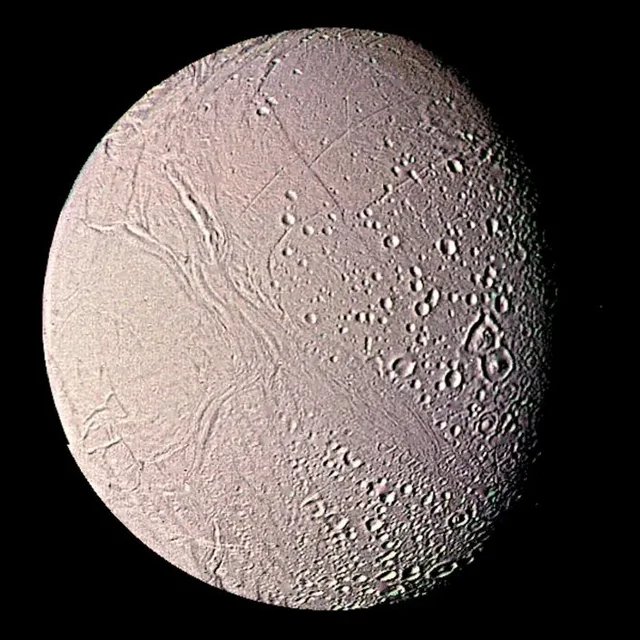 sau-hon-40-nam-phieu-bat-ngoai-khong-gian-thi-day-la-thanh-qua-gui-ve-tu-tau-tham-do-vu-tru-voyager-13-1656161221.jpg