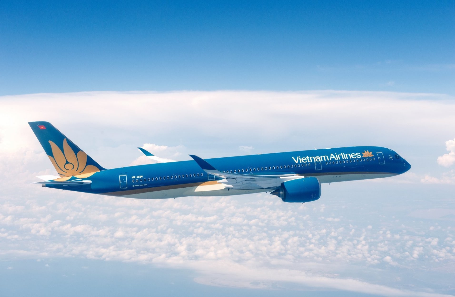 vietnam-airlines-rao-ban-3-may-bay-168906145550870879606-1694402744364763866263-1694425109.jpg