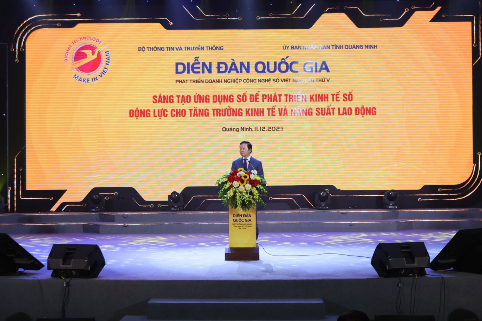 dien-dan-quoc-gia-phat-trien-doanh-nghiep-cong-nghe-so-pho-cap-cong-nghe-so-vao-cuoc-song-02-1702278756.jpeg