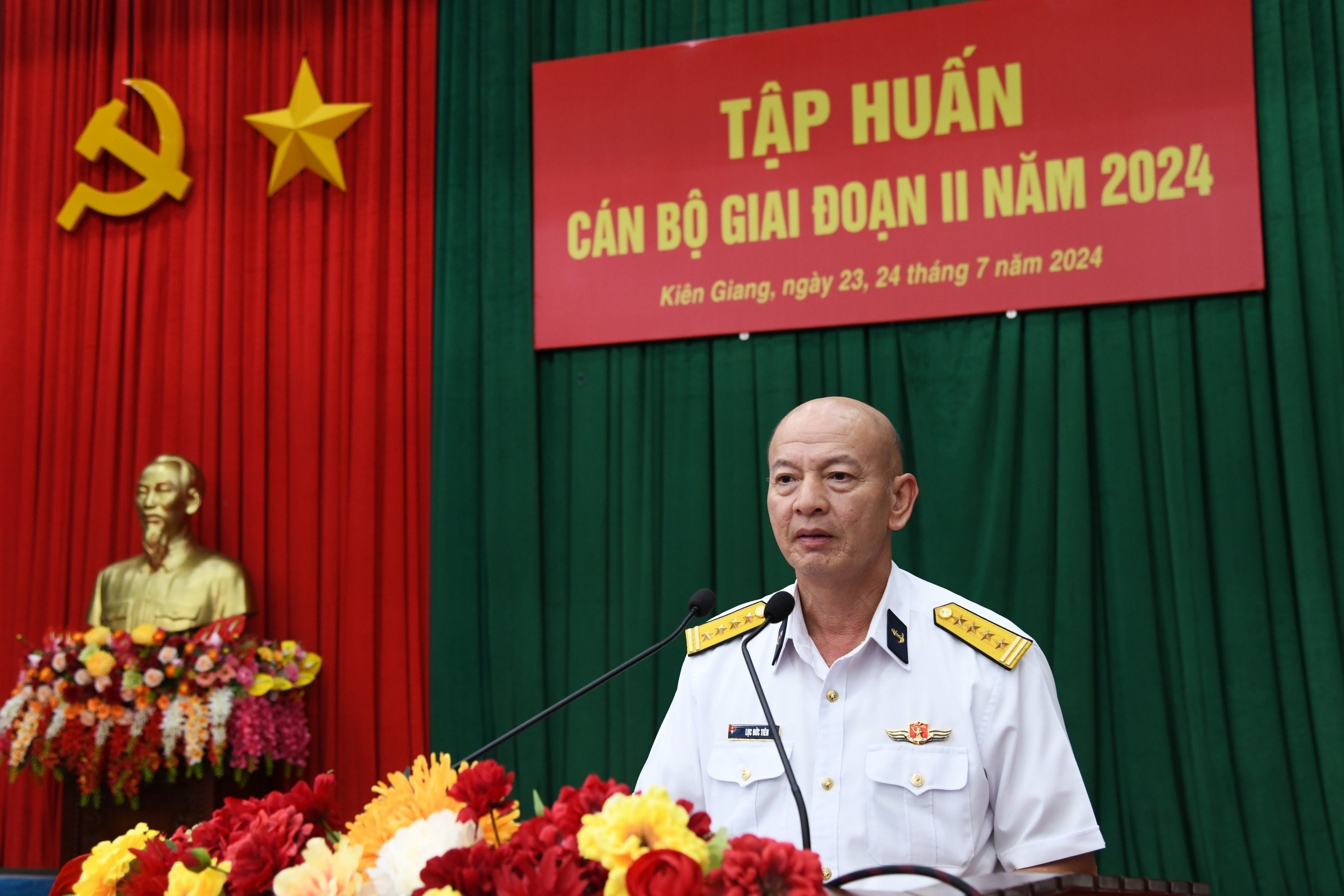 vung-5-hai-quan-tap-huan-can-bo-giai-doan-2-nam-2024-2-1721794906.jpg