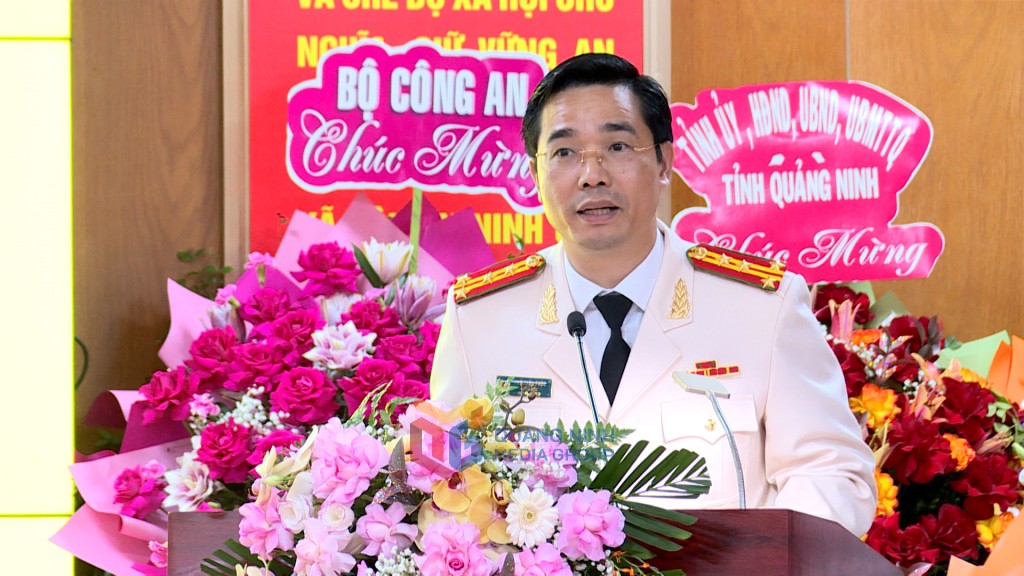 dai-ta-tran-van-phuc-giu-chuc-giam-doc-cong-an-tinh-quang-ninh01-1723450669.jpeg