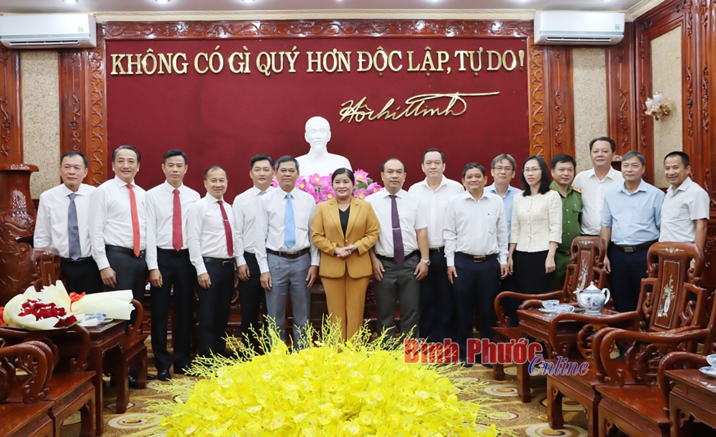 binh-phuoc-dieu-dong-bo-nhiem-6-lanh-dao-so-nganh-dia-phuong-01-1728031334.jpeg