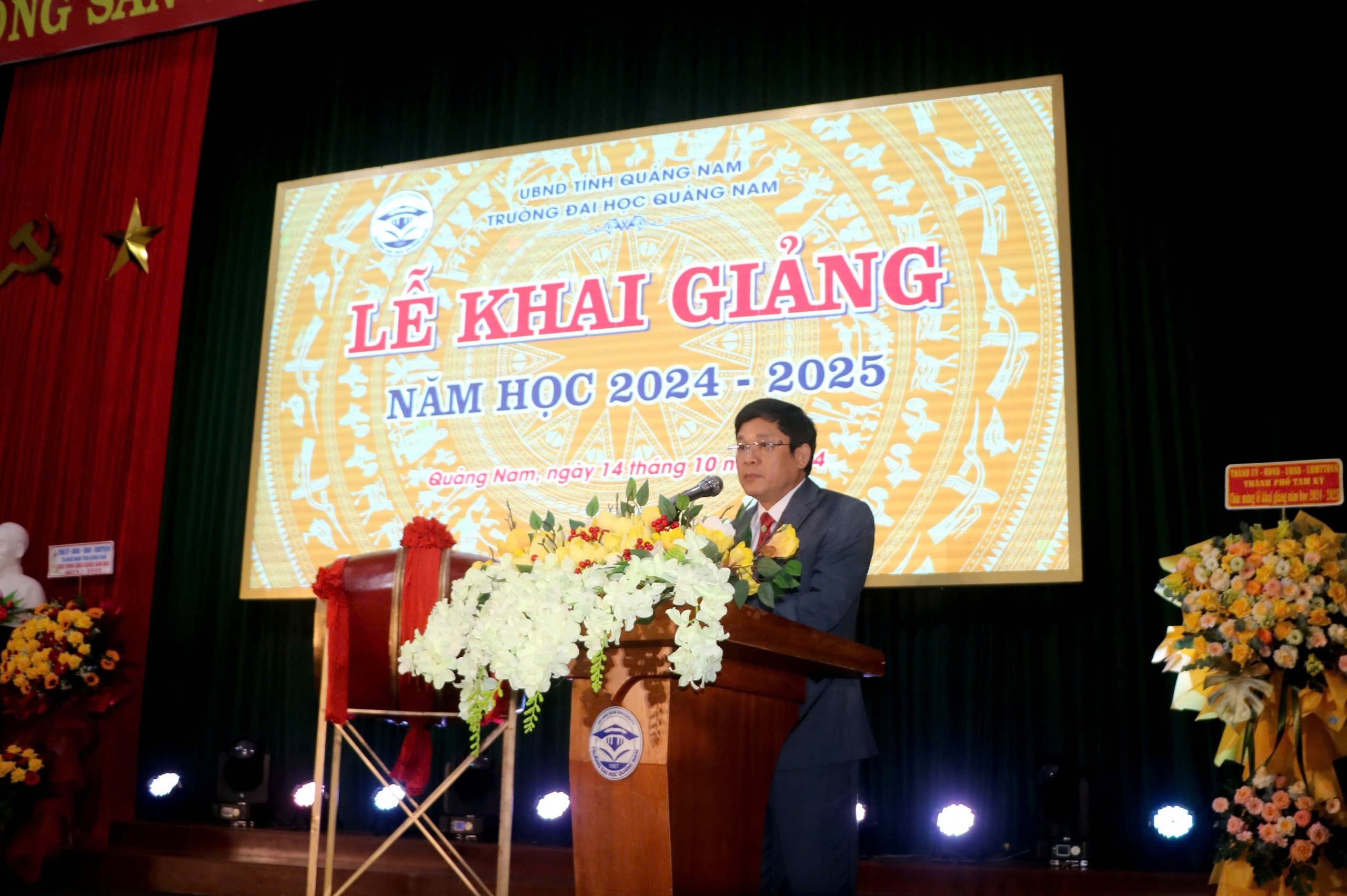 truong-dai-hoc-quang-nam-khai-giang-2-1728986376.jpg