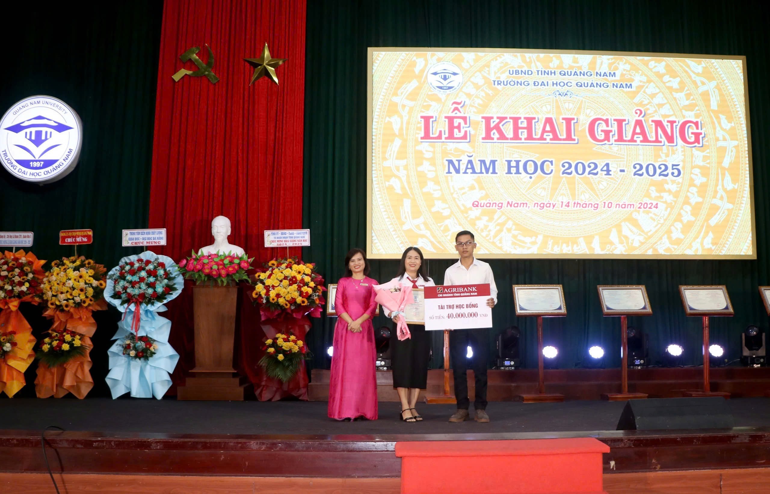 truong-dai-hoc-quang-nam-khai-giang-6-1728986376.jpg