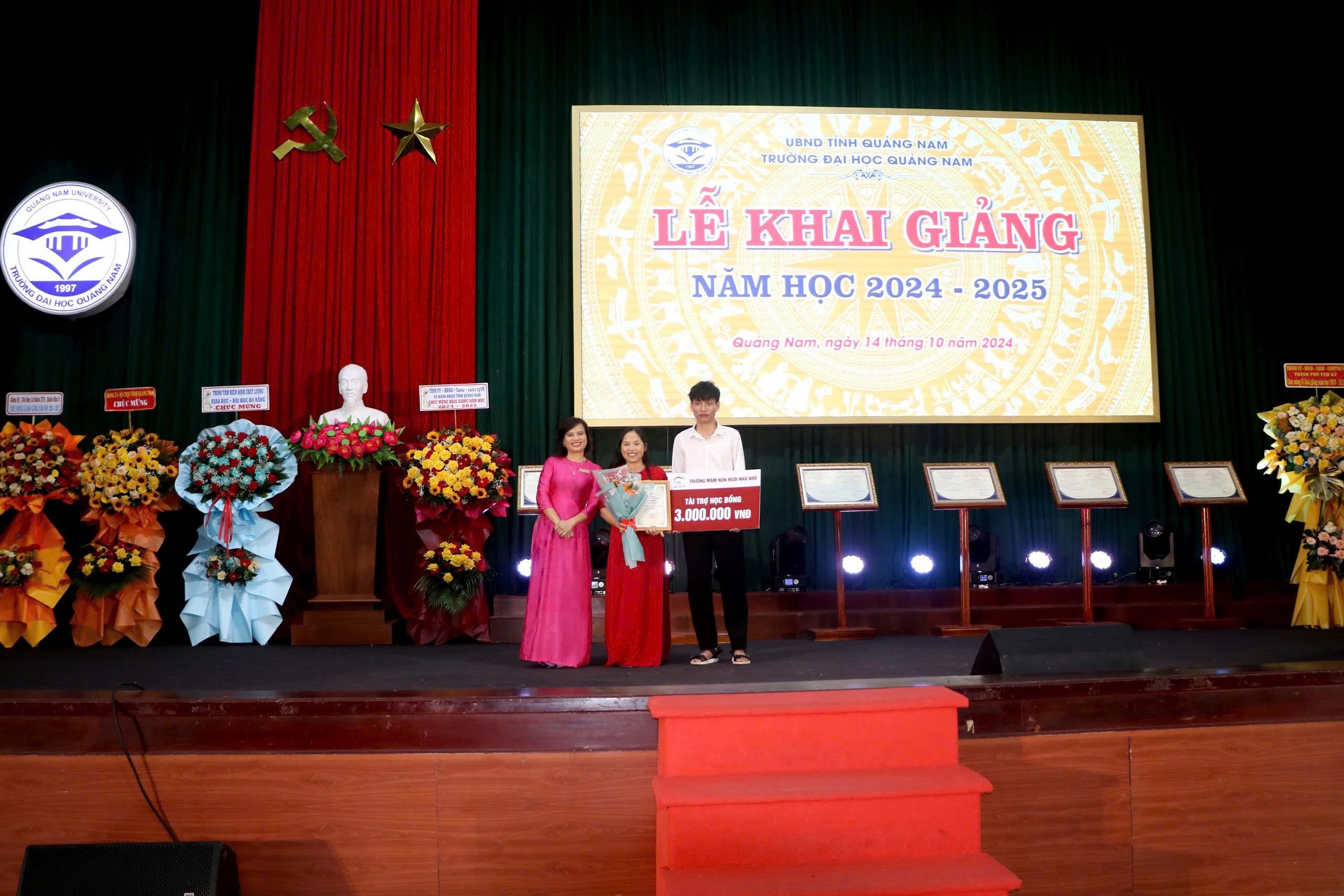 truong-dai-hoc-quang-nam-khai-giang-8-1728986376.jpg