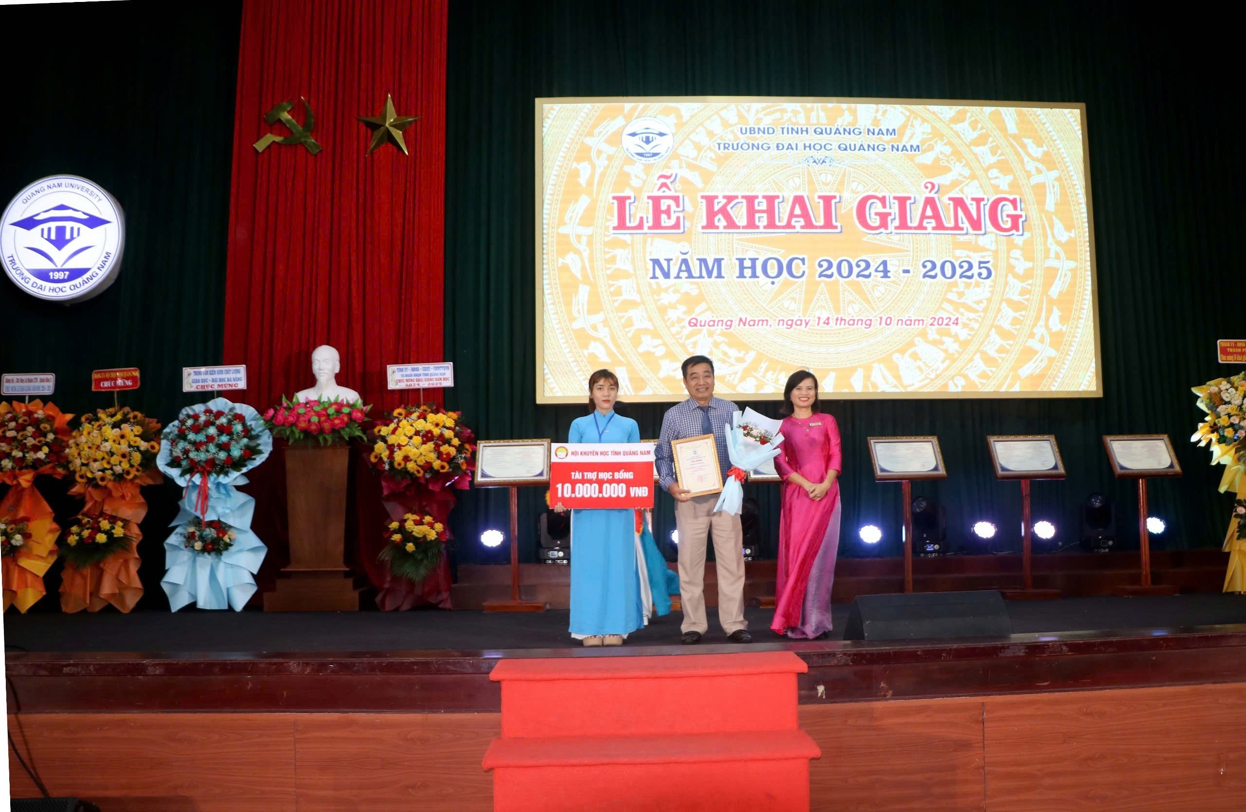 truong-dai-hoc-quang-nam-khai-giang-9-1728986376.jpg