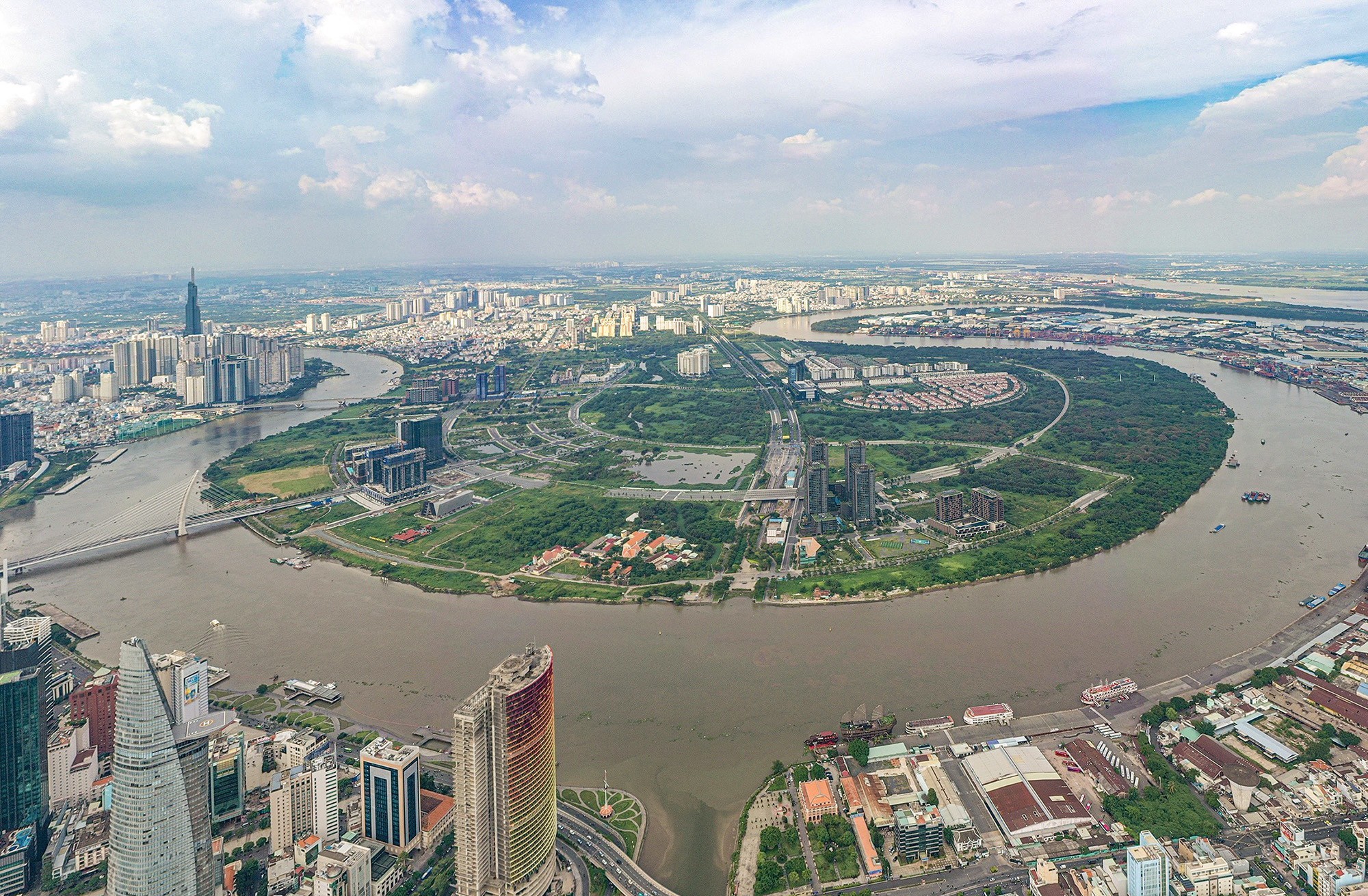 nhin-tu-tren-cao-khu-do-thi-moi-thu-thiem-sau-gan-30-nam-quy-hoach-1-1690476158-753-width2000height1311-1745815627.webp