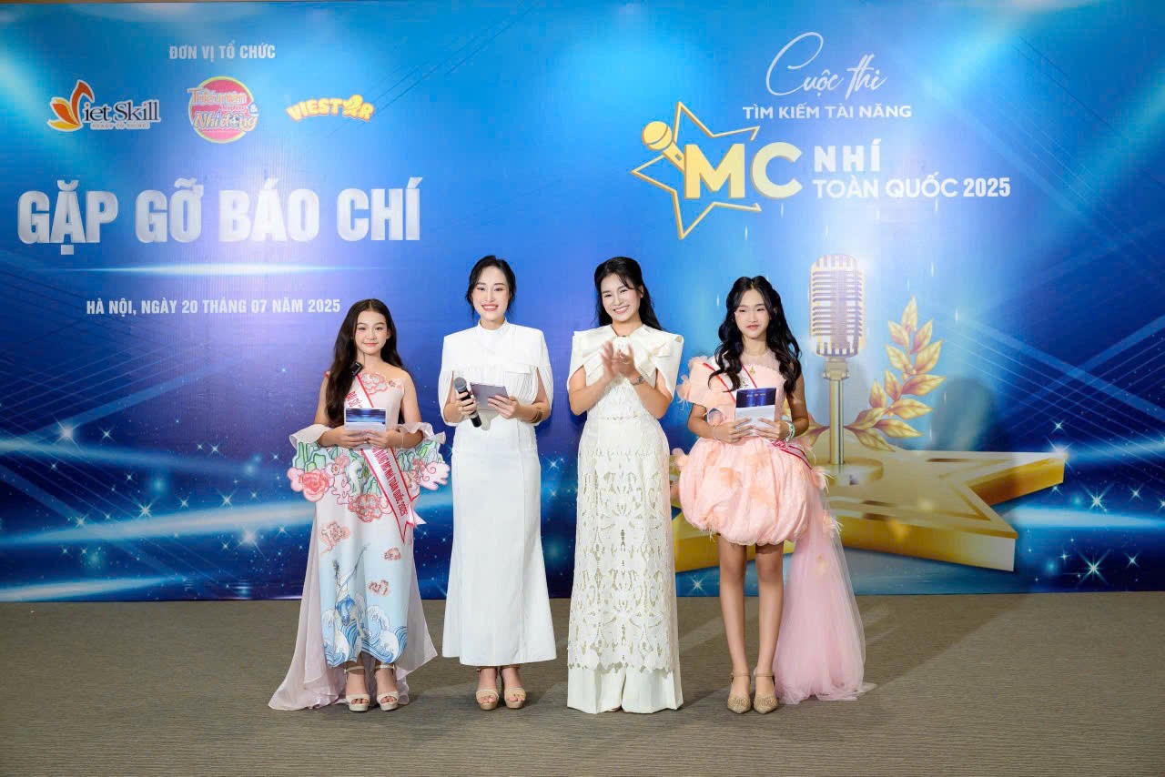 nlntv-anh-mc-nhi-1753267064.jpg