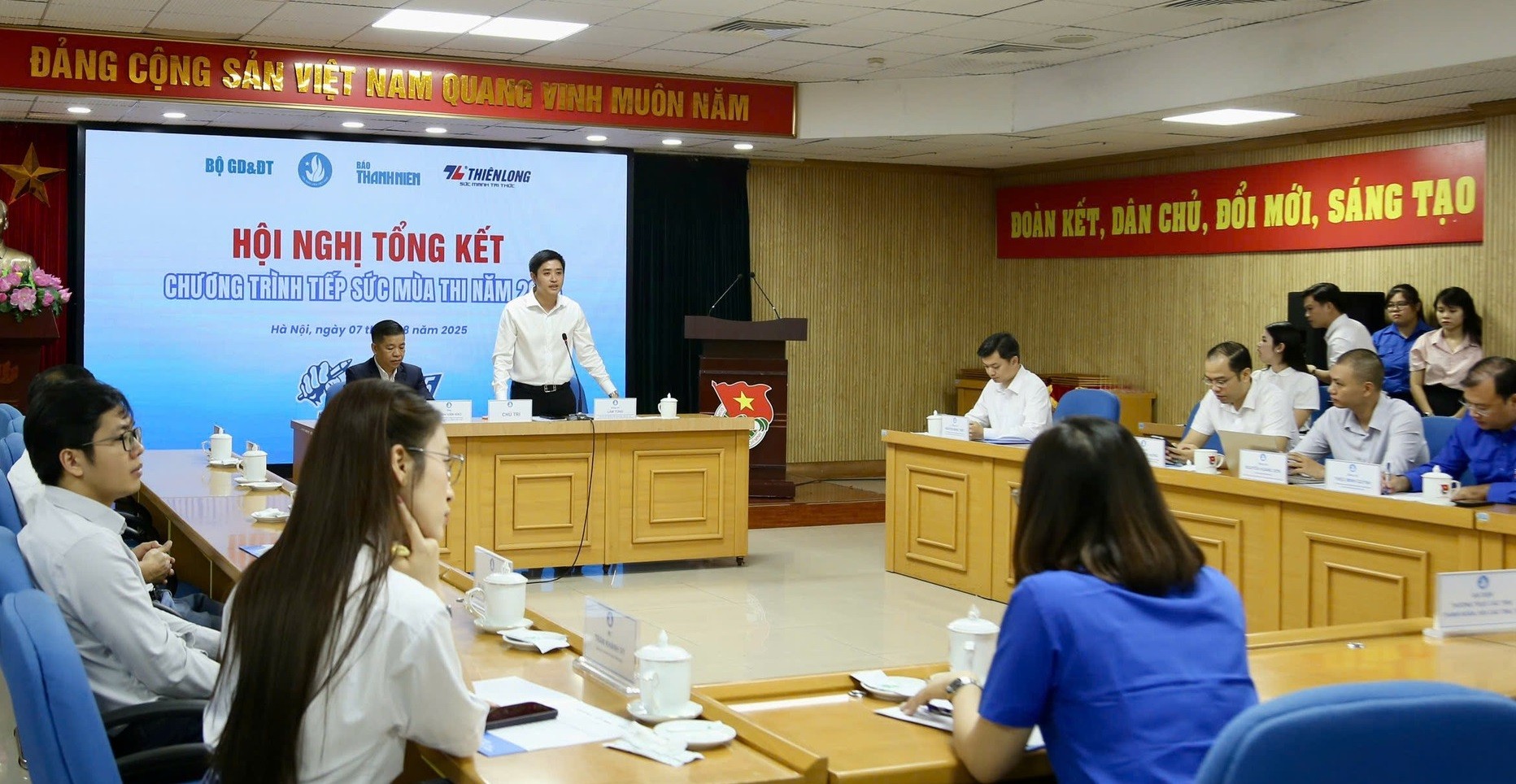 toan-canh-hoi-nghi-tong-ket-1754636446.jpg
