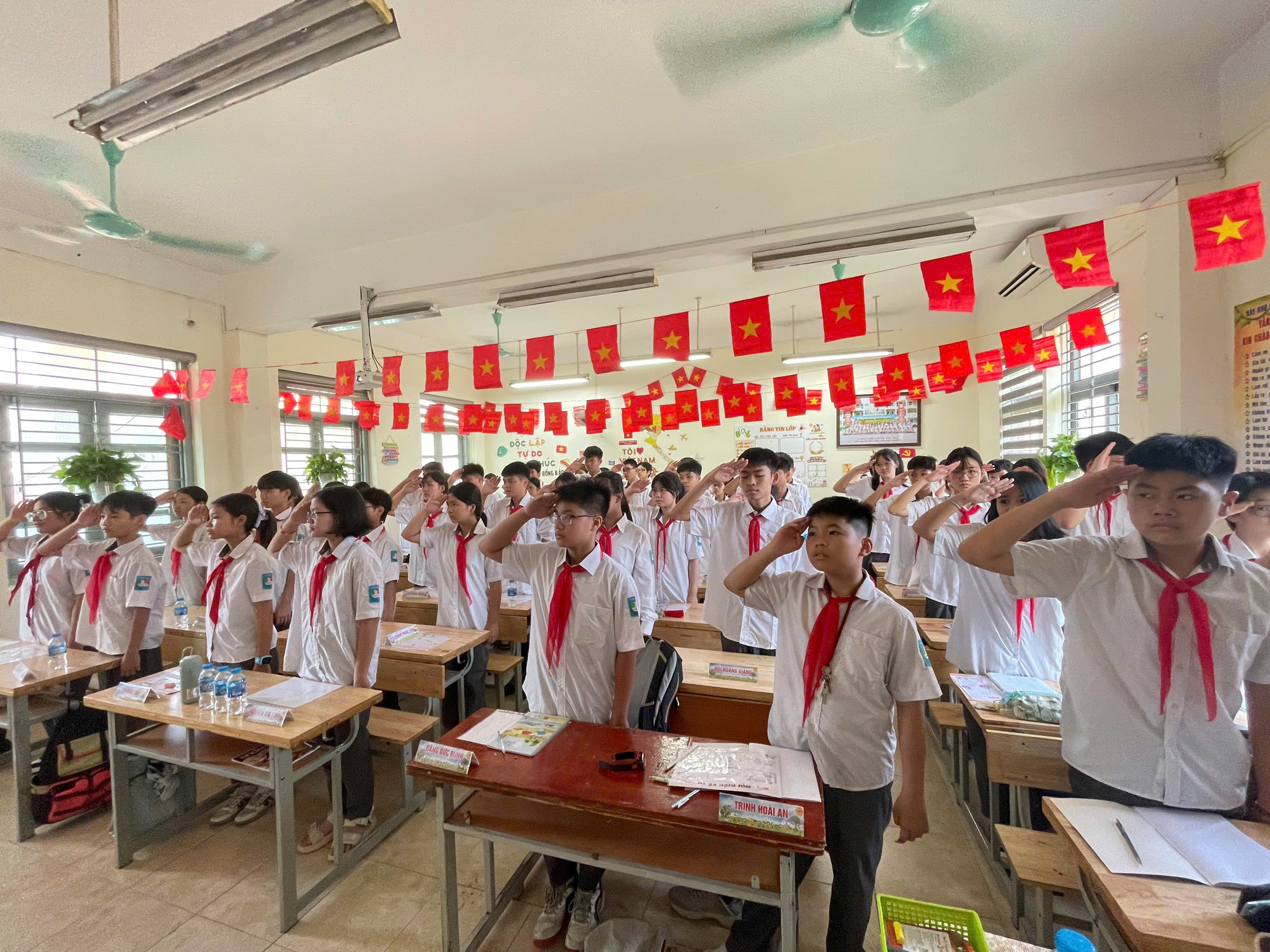 lop-hoc-1757083464.jpg?w=1130