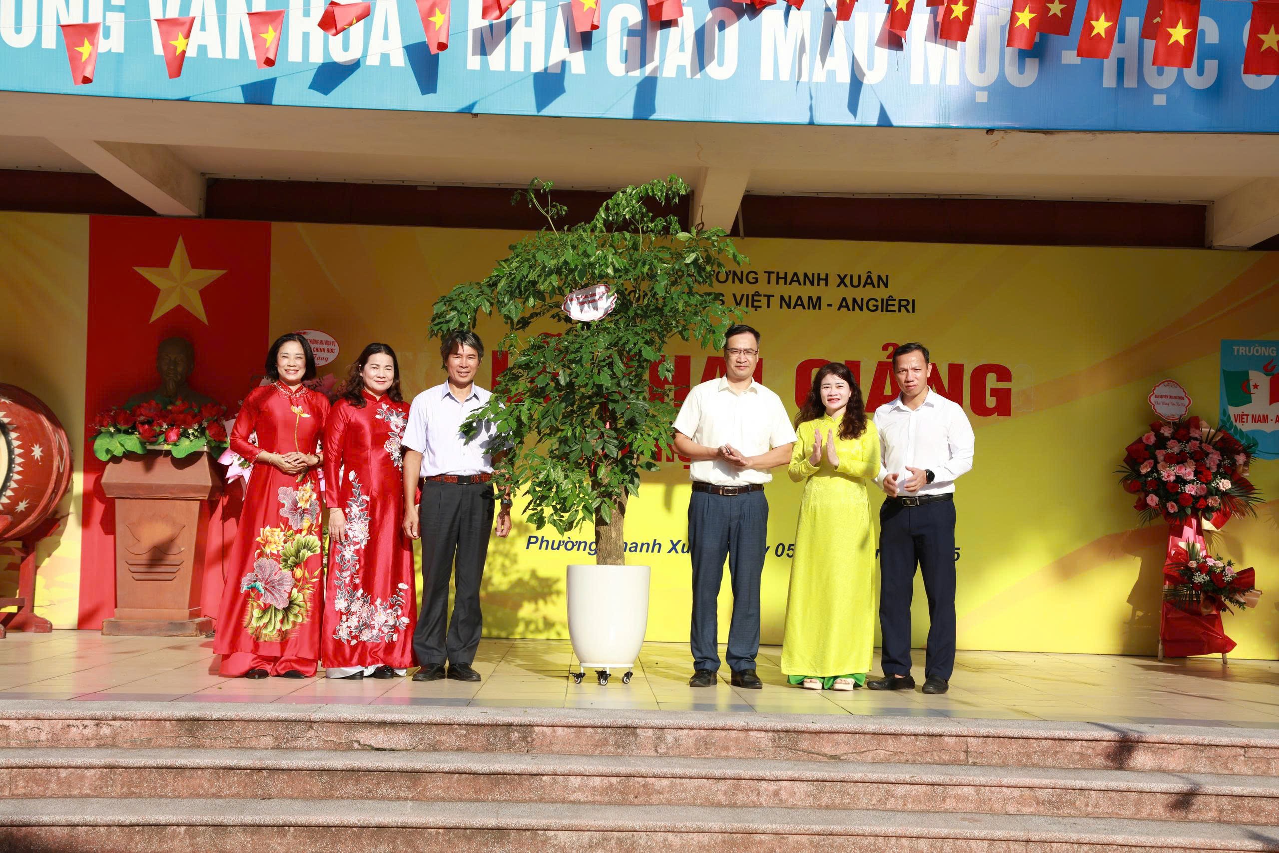 tang-cay-xanh-1757083526.jpg?w=1130