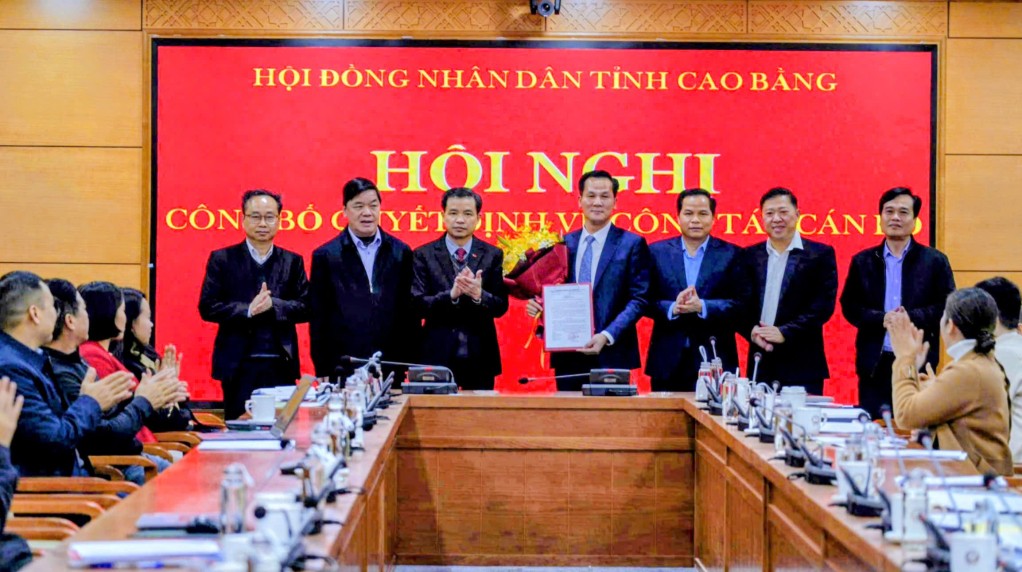 bo-nhiem-nhan-su-lanh-dao-moi-tai-quang-ninh-cao-bang-1770945340.jpg