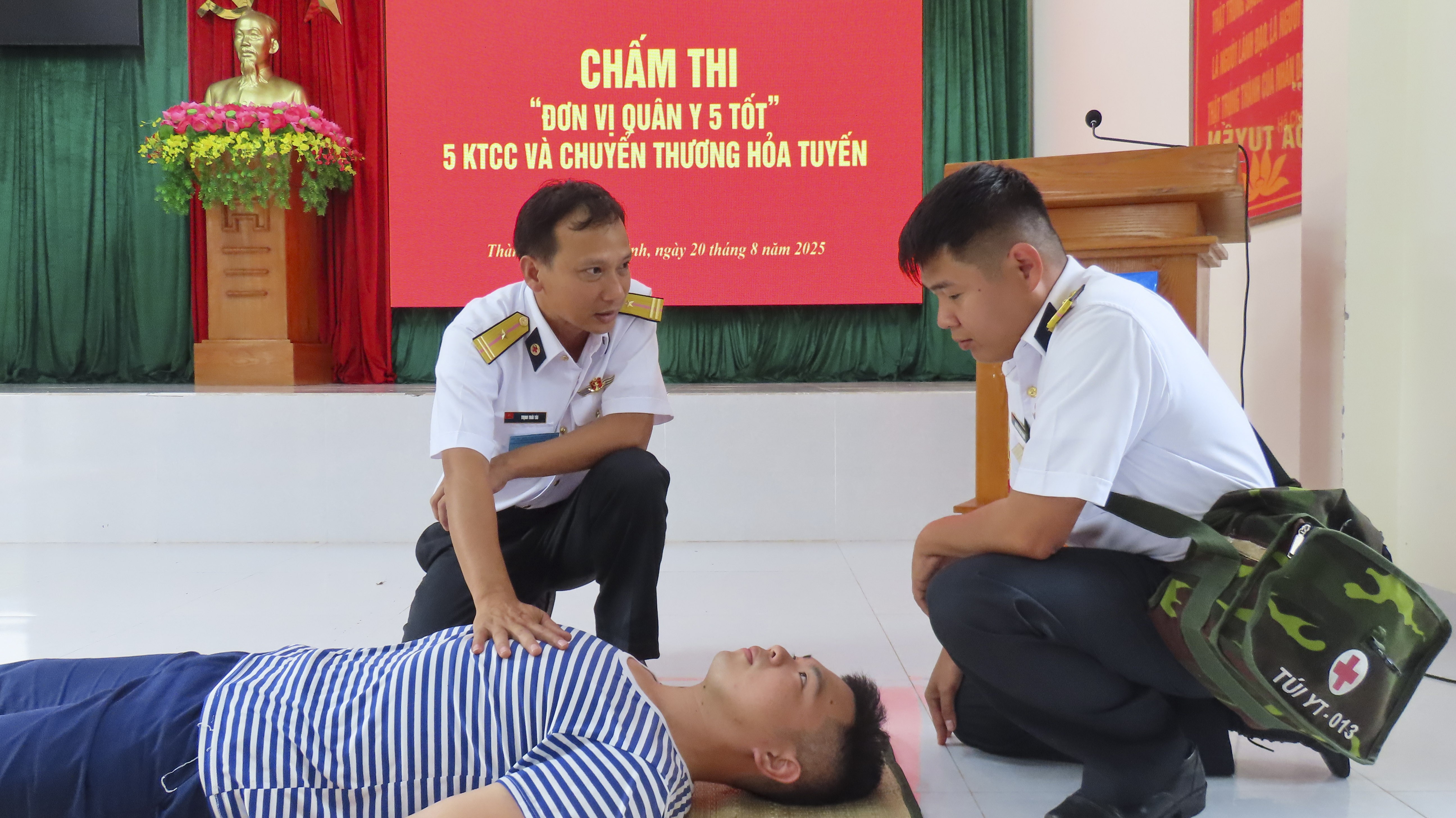 anh-3-cong-tac-cham-thi-nganh-quan-y-trong-huan-luyen-1772092500.JPG
