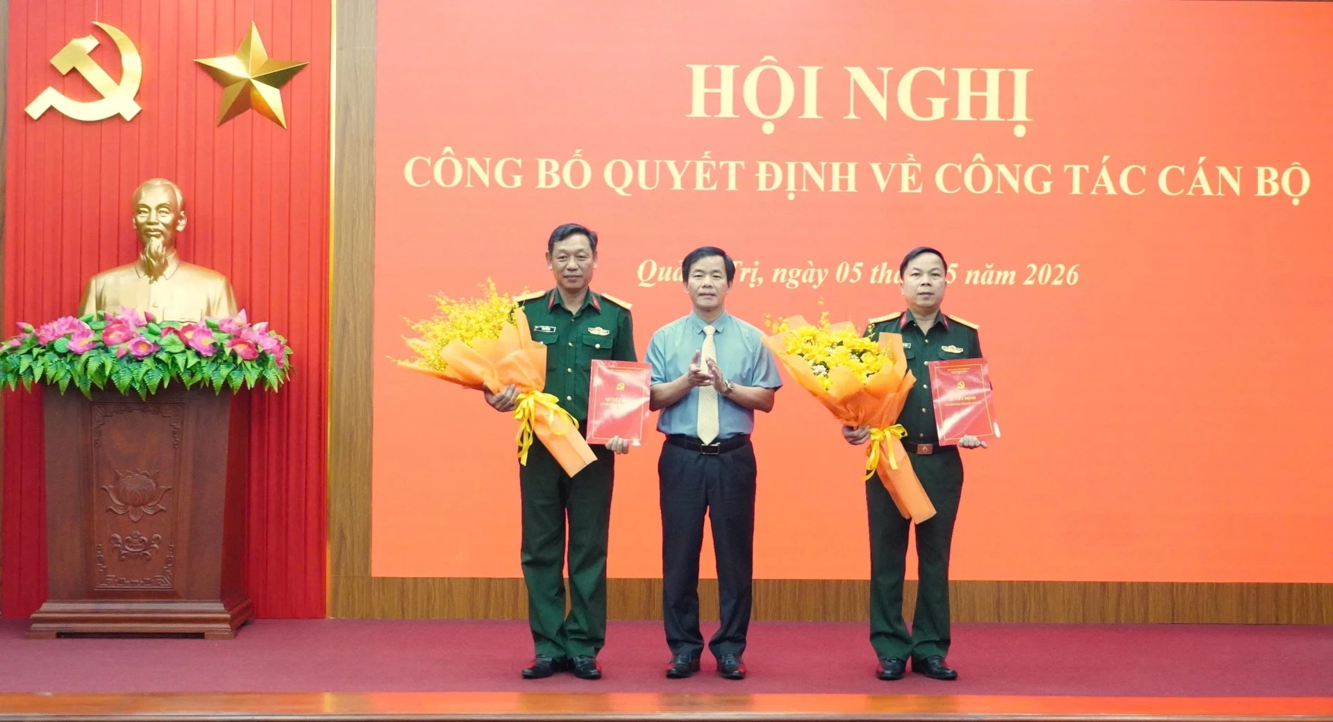 kien-toan-nhan-su-bo-nhiem-lanh-dao-moi-tai-ha-noi-va-quang-tri-02-1778059120.webp