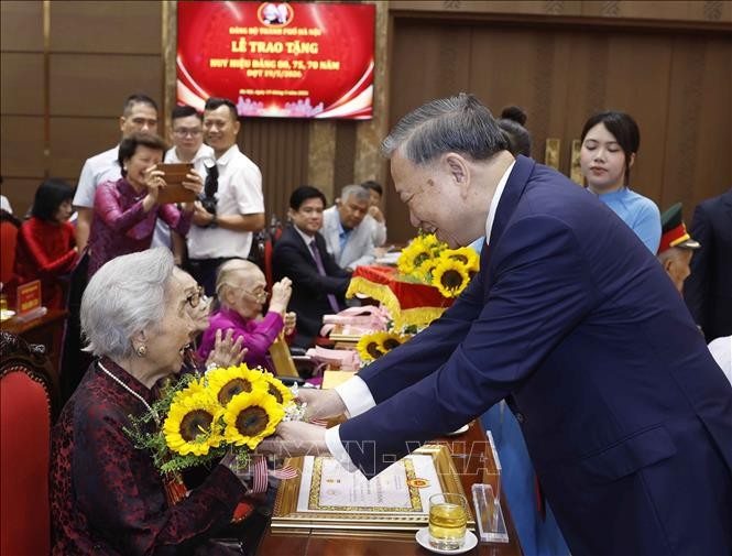 dang-vien-lao-thanh-1779166656.jpg