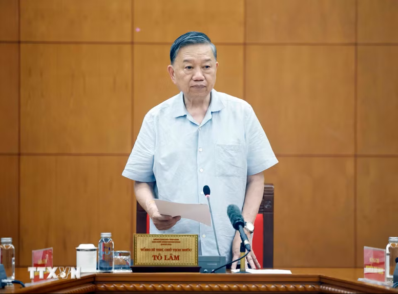 tong-bi-thu-chu-tich-nuoc-to-lam-chu-tri-buoi-lam-viec-ve-dinh-1779407323.png