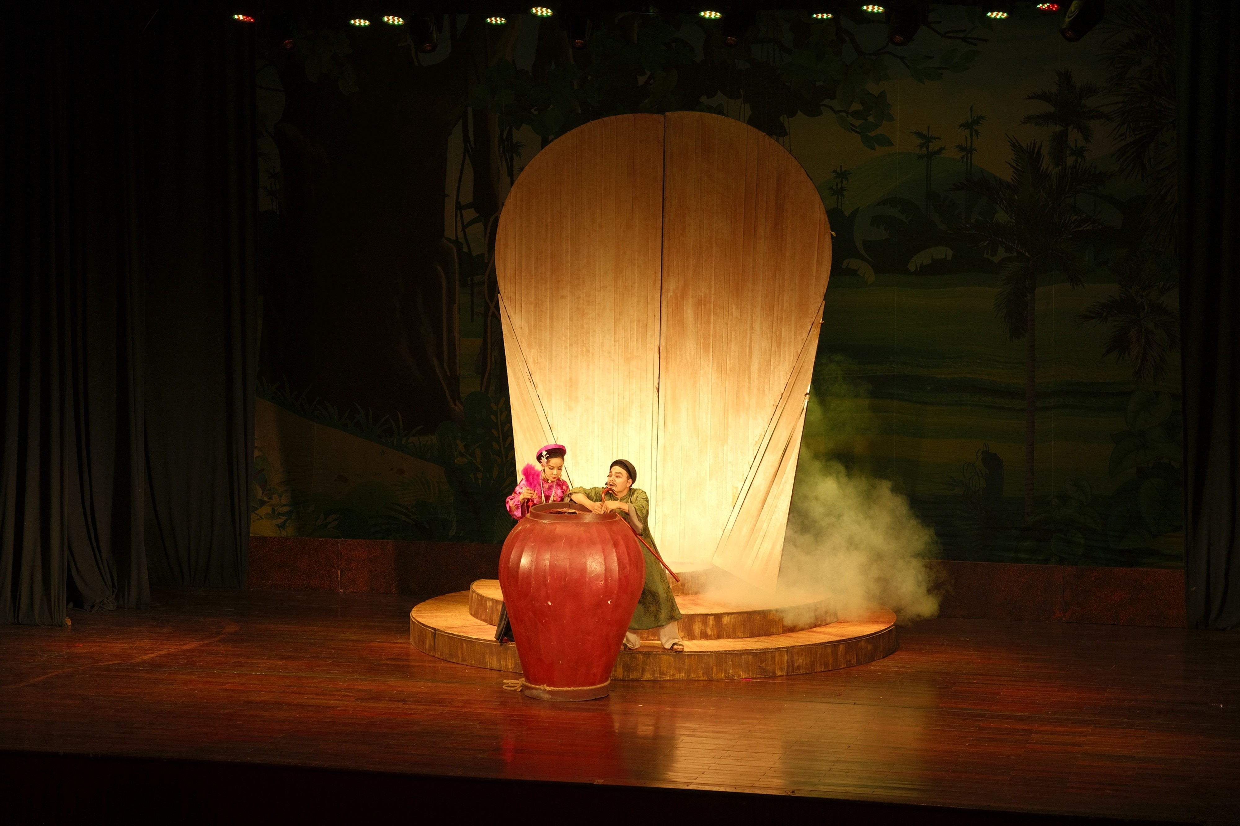 4-vo-dien-duoc-dan-dung-cong-phu-1780283619.JPG