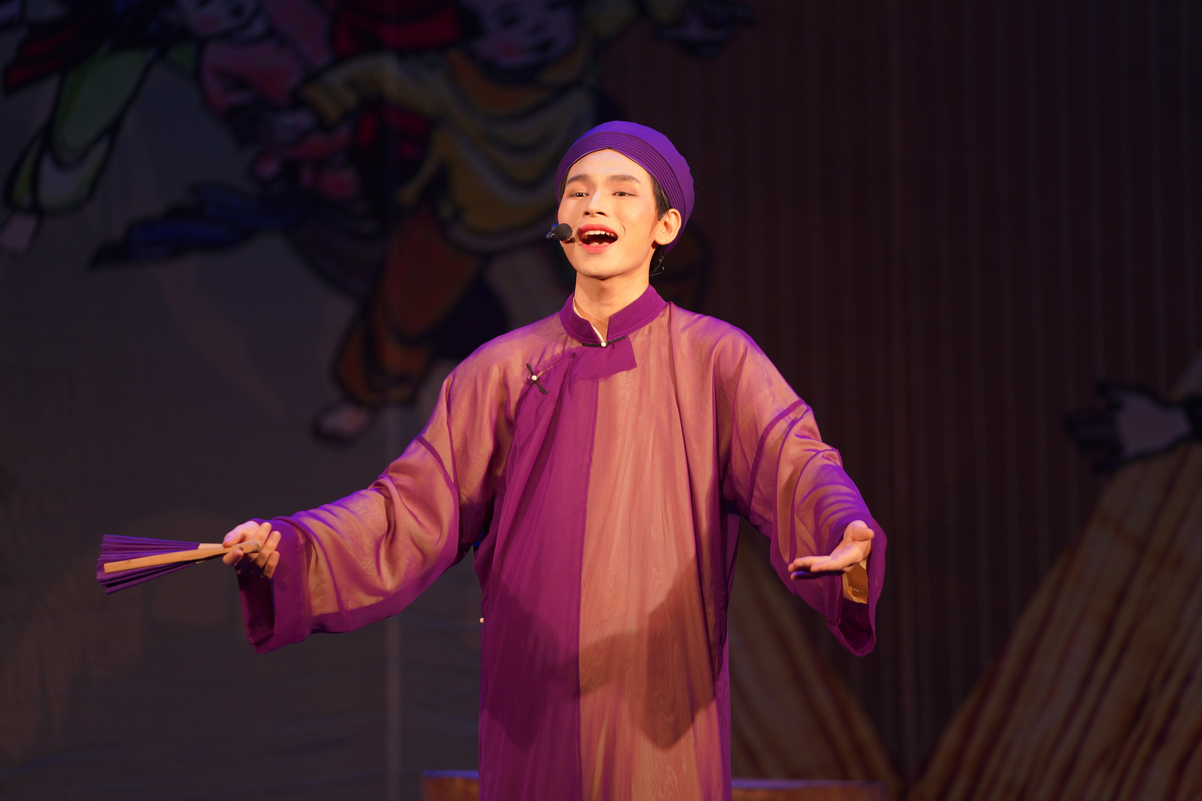 5-nhan-vat-chinh-series-teo-hoc-cheo-bieu-dien-tren-san-khau-1780283619.JPG