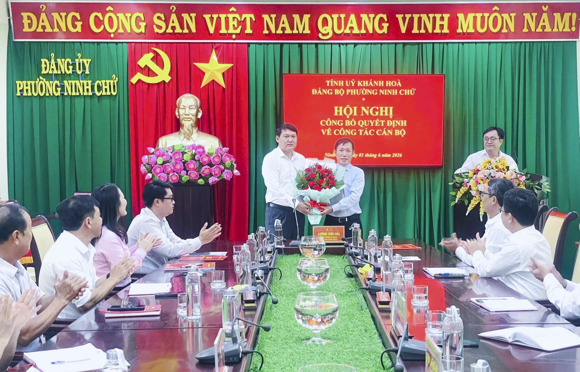 loat-nhan-su-lanh-dao-moi-duoc-bo-nhiem-tai-dien-bien-cao-bang-khanh-hoa-1780368588.webp