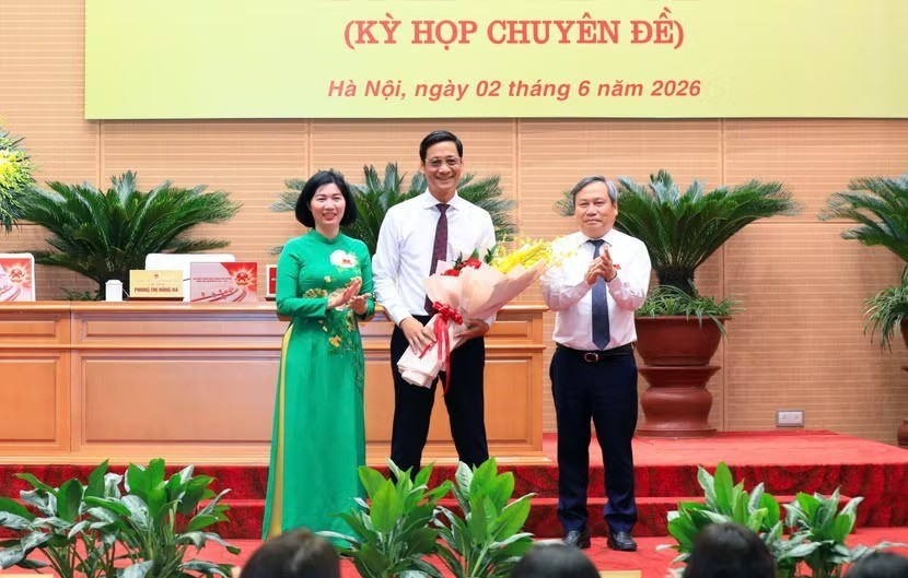 kien-toan-nhan-su-dieu-dong-bo-nhiem-lanh-dao-moi-tai-ha-noi-va-dien-bien-1780454472.jpg