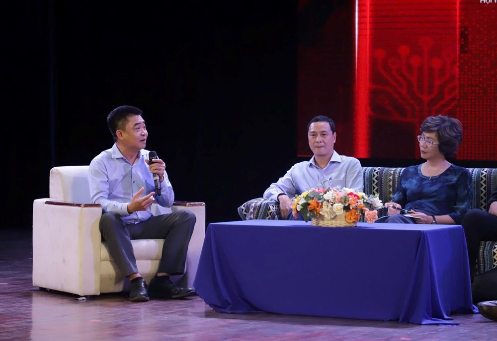 lam-nhan-1780732460.jpg
