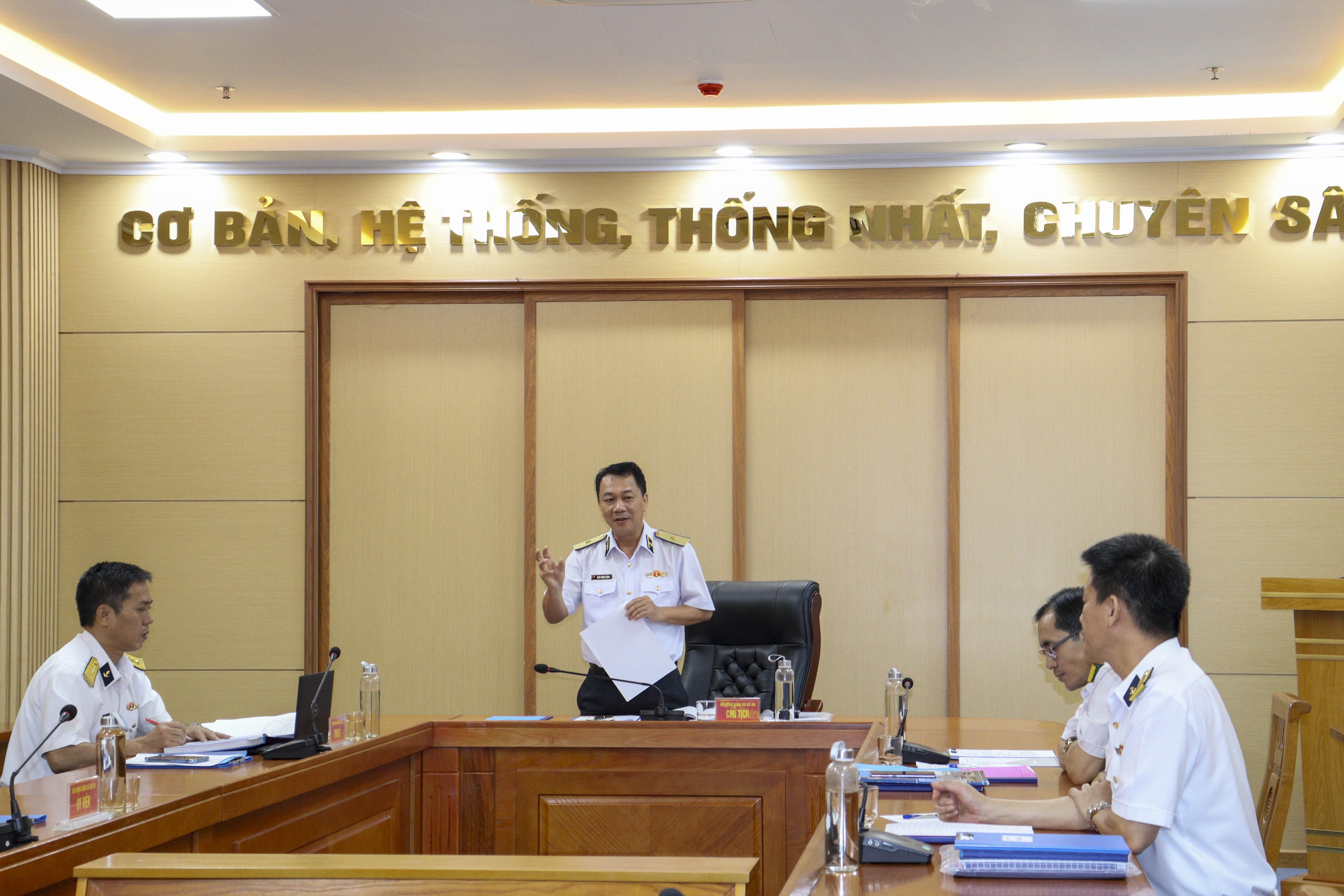 anh-1-chuan-do-doc-pgs-ts-ngo-thanh-cong-chu-tich-hoi-dong-ket-luan-danh-gia-de-an-cua-hoc-vien-1781089061.JPG