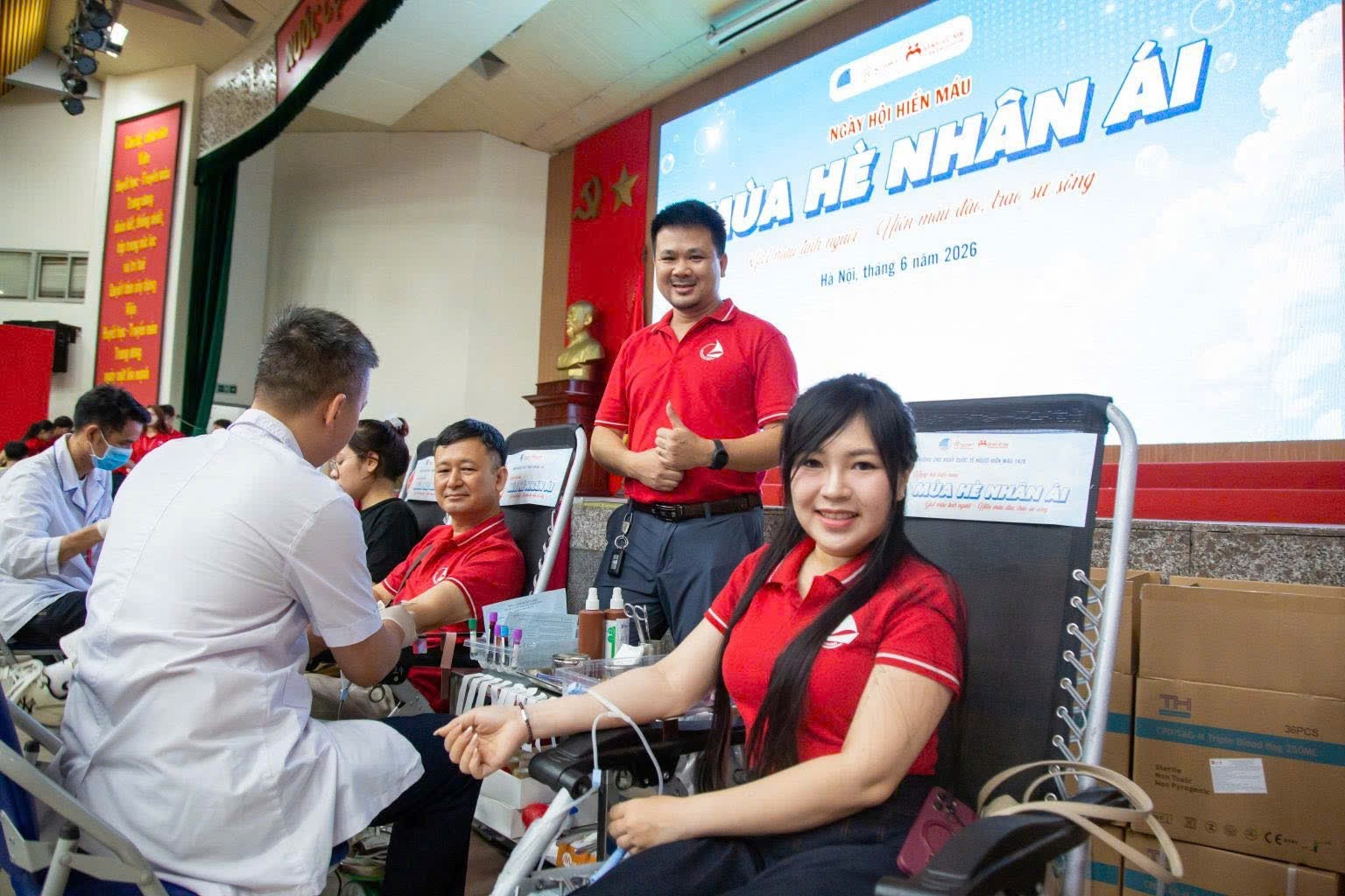 gan-4000-don-vi-mau-duoc-tiep-nhan-tai-ngay-hoi-mua-he-nhan-ai-2026-03-1781485078.jpg