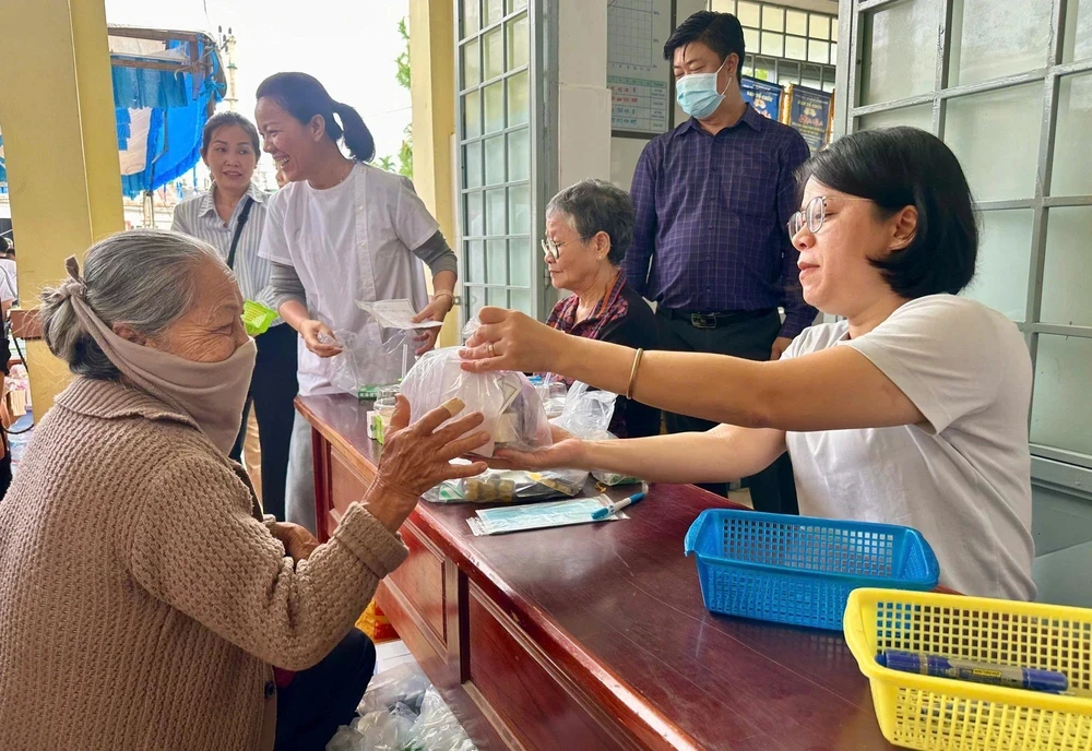 ho-tro-thuoc-mien-phi-7245-5014jpg-1781524465.webp