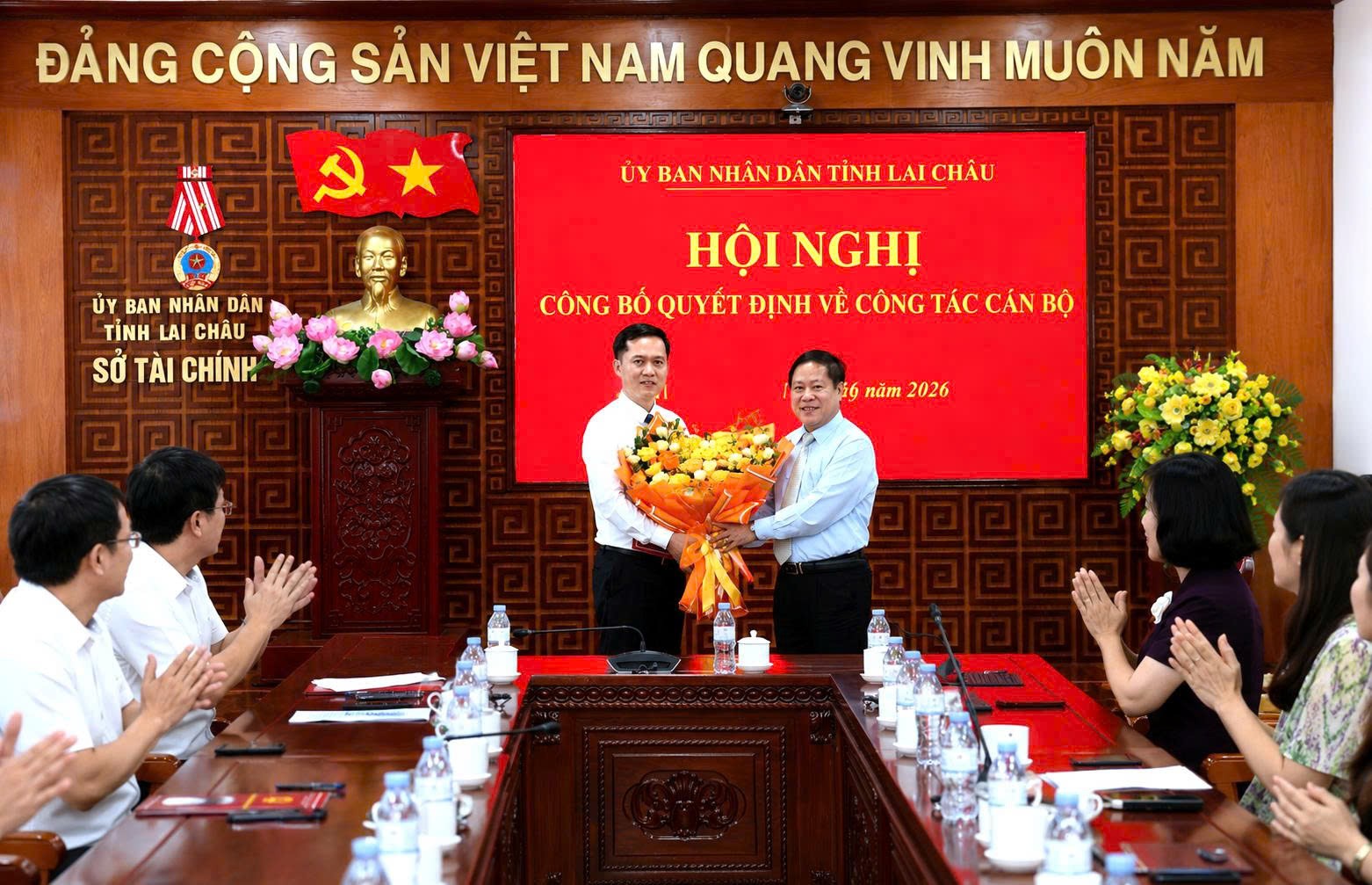loat-nhan-su-lanh-dao-moi-duoc-bo-nhiem-tai-bac-ninh-lai-chau-tay-ninh-02-1781592515.jpg