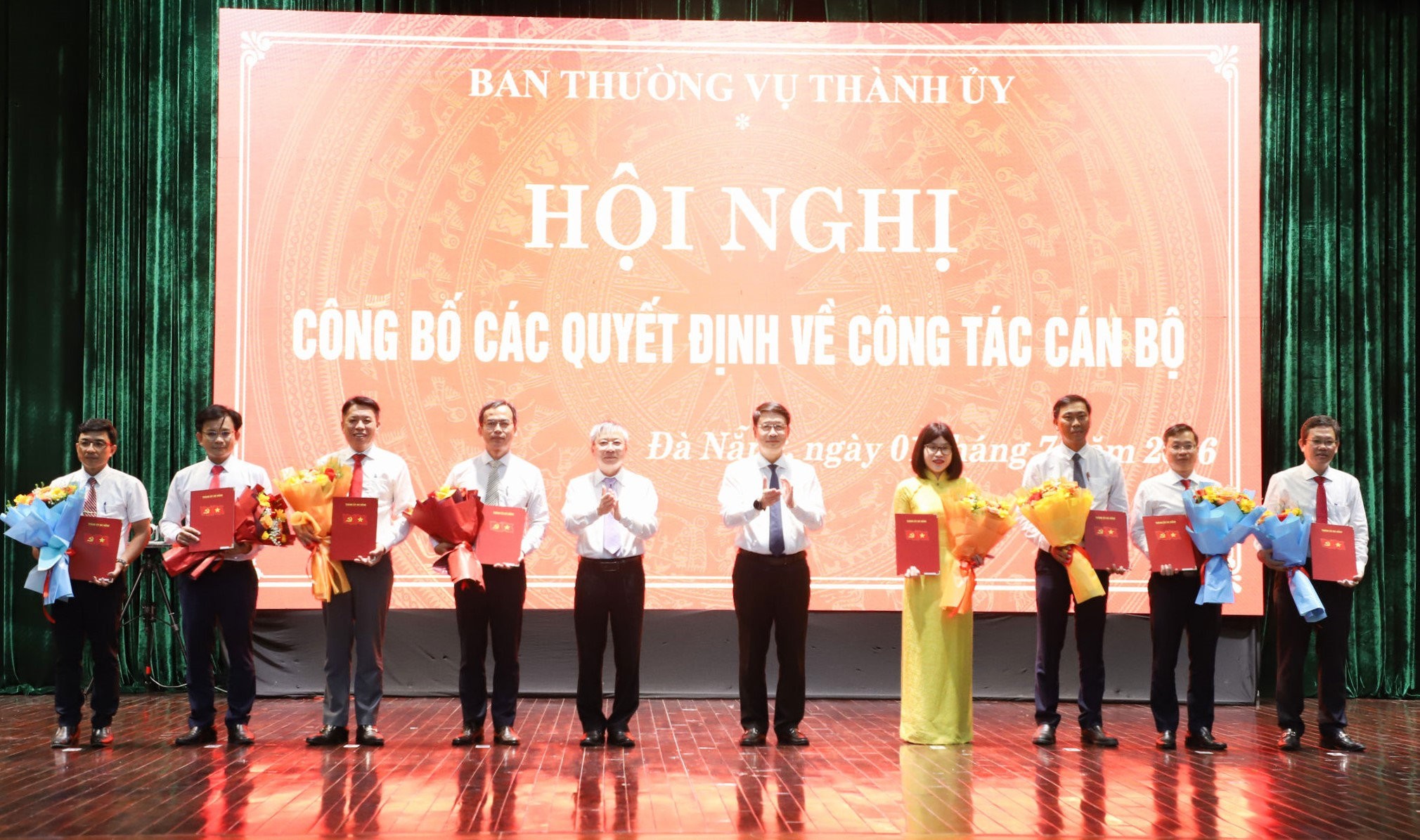 da-nang-dieu-dong-pho-chu-tich-va-16-can-bo-chu-chot-02-1782959969.jpg