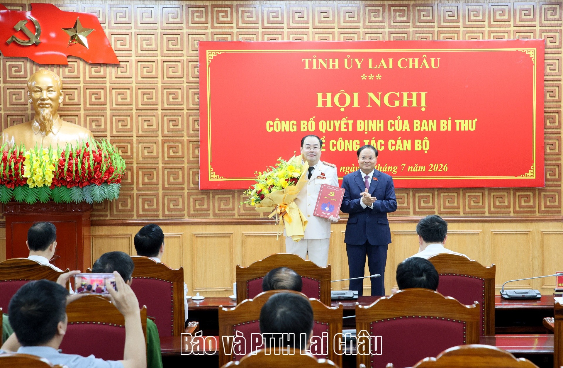 kien-toan-nhan-su-chu-chot-bo-nhiem-lanh-dao-moi-tai-lai-chau-son-la-va-dong-thap-01-1783759550.jpg