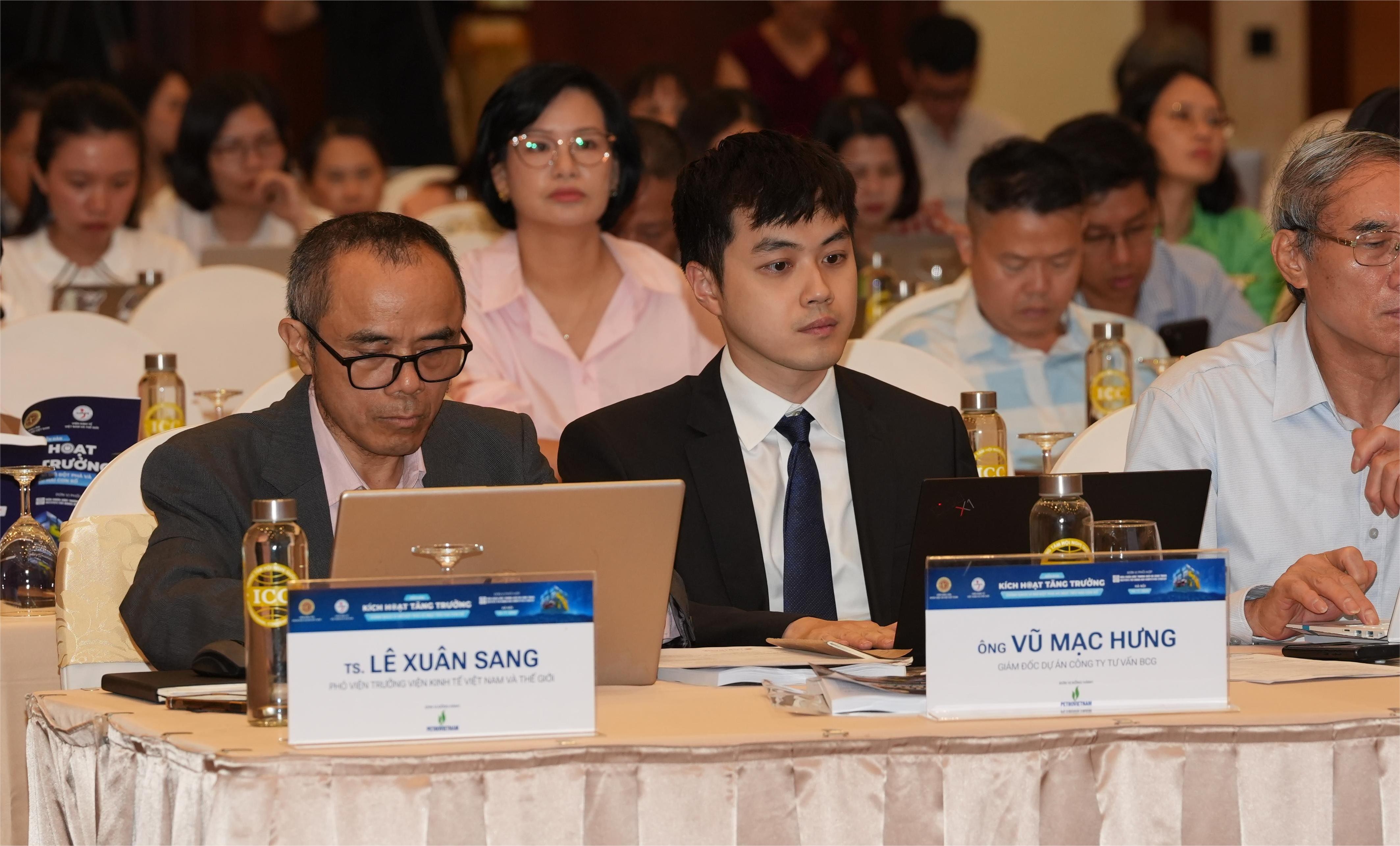 cac-dai-bieu-nhan-dinh-1784085019.JPG