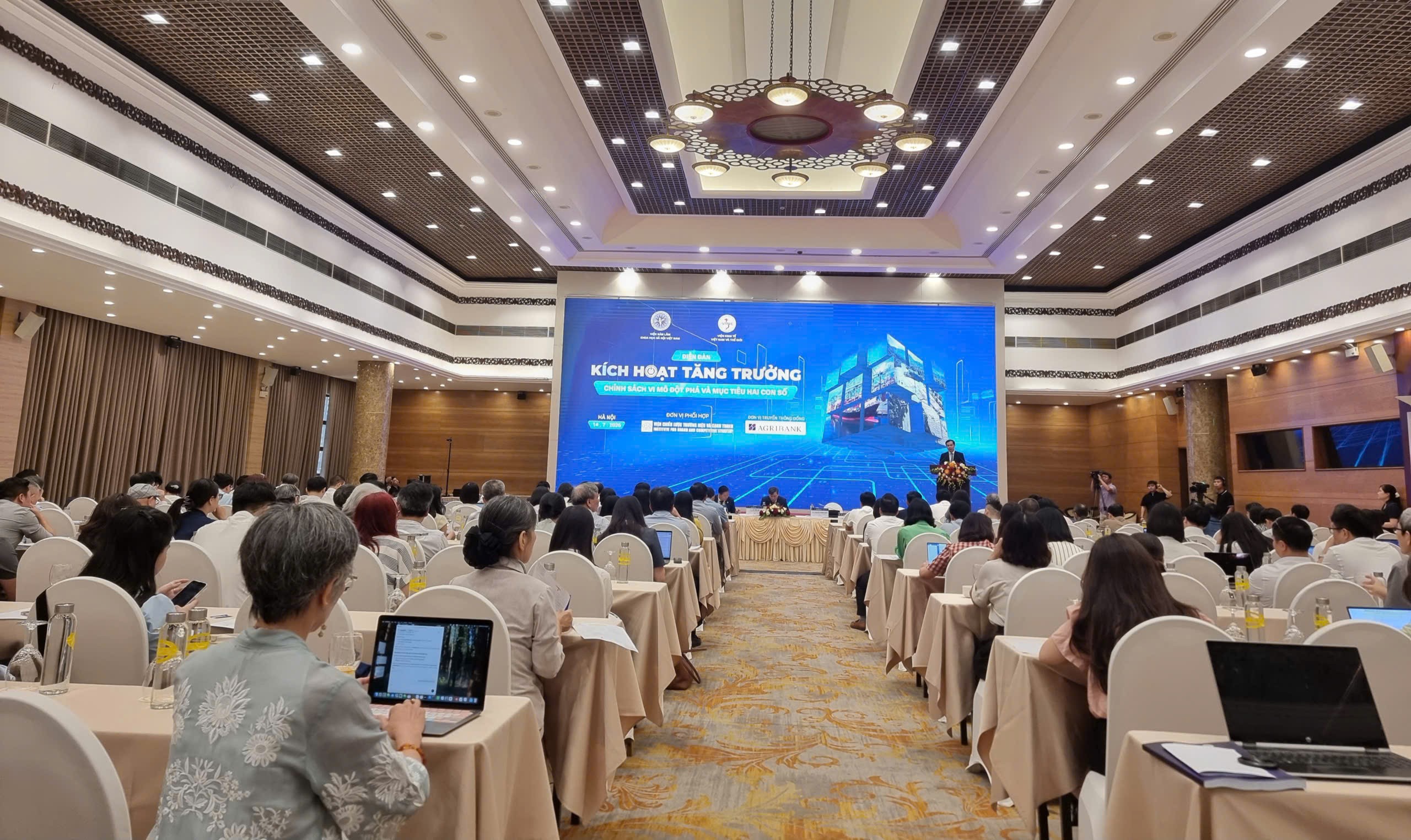 quang-ca-1784084634.jpg