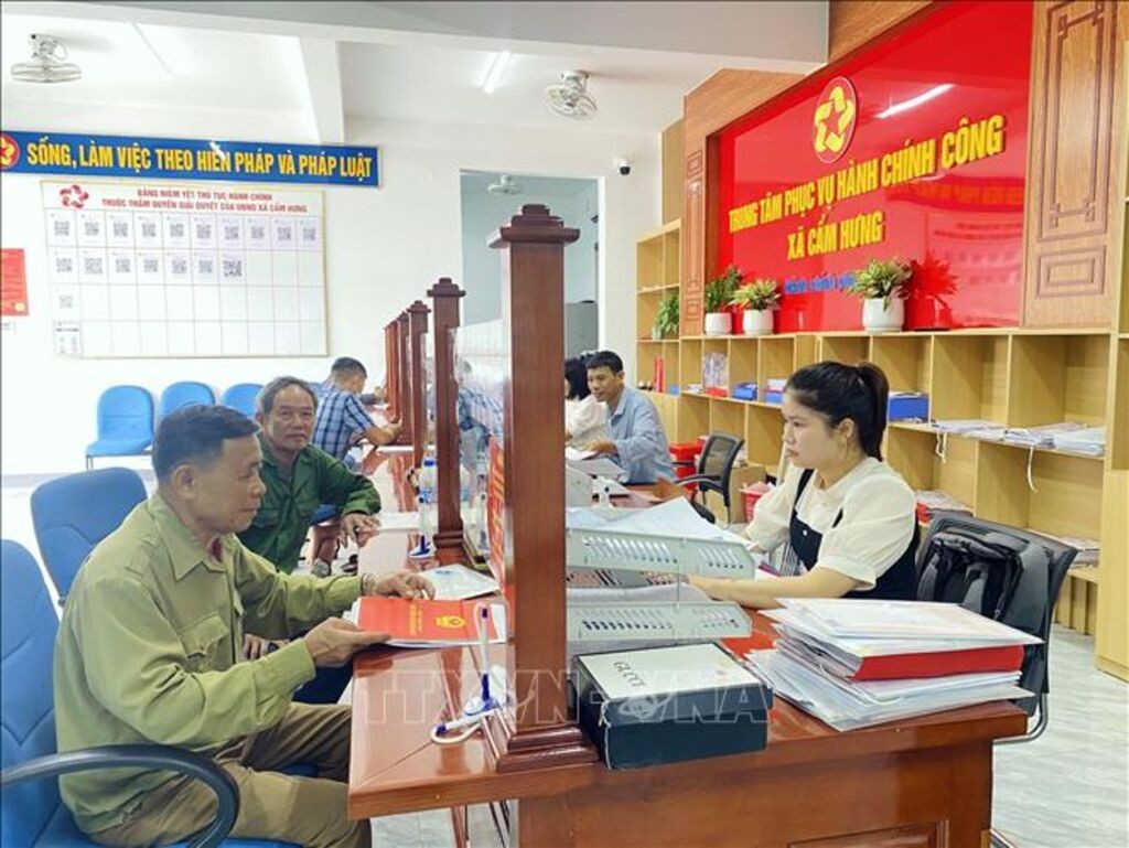 101346-vna-potal-ha-tinh-phan-cap-phan-quyen-nang-cao-kha-nang-phuc-vu-cua-chinh-quyen-stand-1784262649.jpg