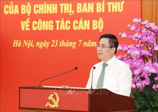 ong-nguyen-hoang-giang-giu-chuc-pho-truong-ban-chinh-sach-chien-luoc-trung-uong-1784789970.jpg