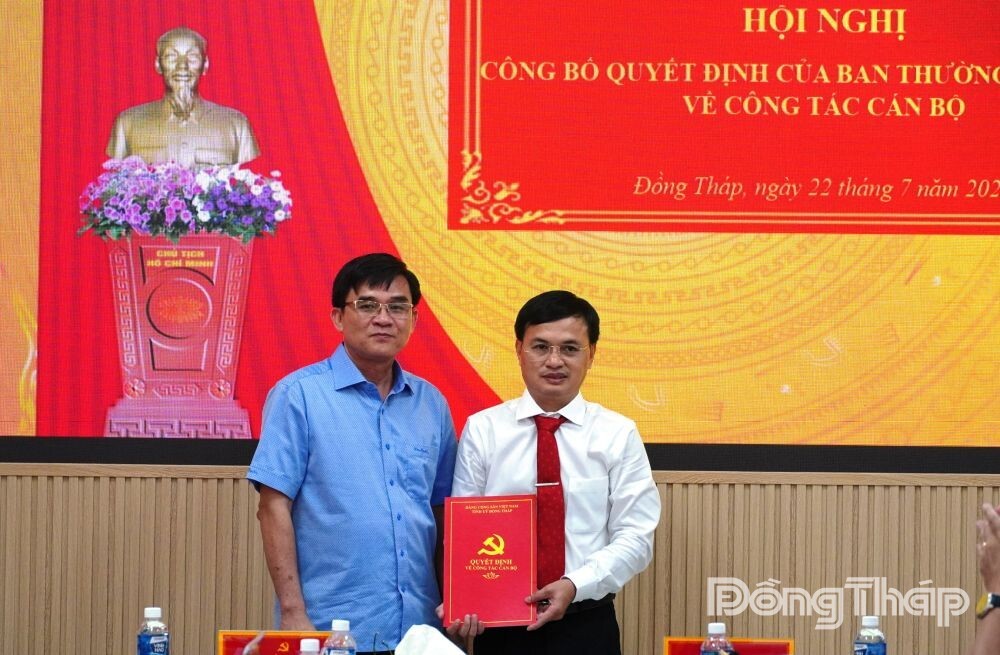 loat-nhan-su-lanh-dao-moi-duoc-dieu-dong-bo-nhiem-tai-da-nang-dong-thap-02-1784855293.jpg