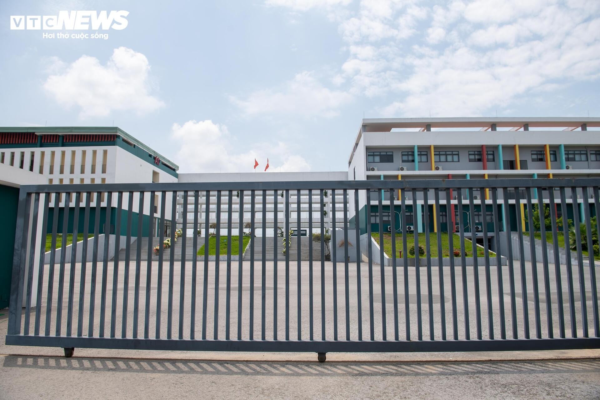nlntv-truong-thpt-chuyen-tuyen-quang-10-14432478-1785919799.jpg