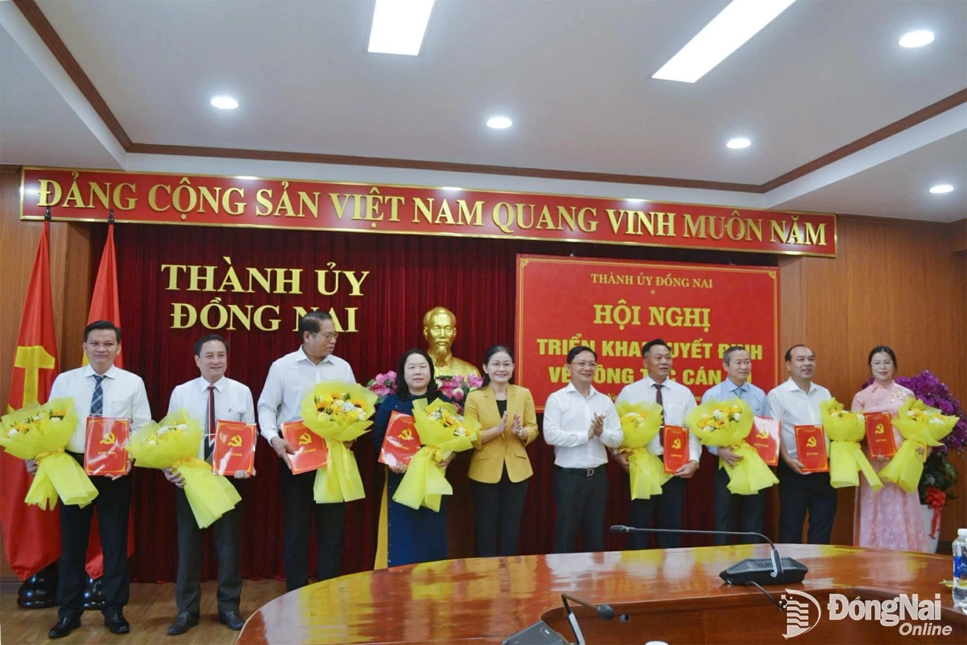 tin-dieu-dong-bo-nhiem-lanh-dao-moi-tai-hue-va-dong-nai-02-1788409156.webp