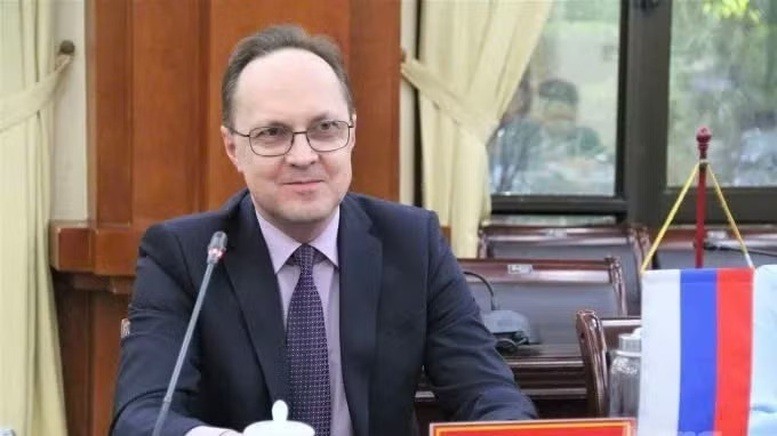 dai-su-nga-tai-viet-nam-17886103456422139198652-1788651152.jpg