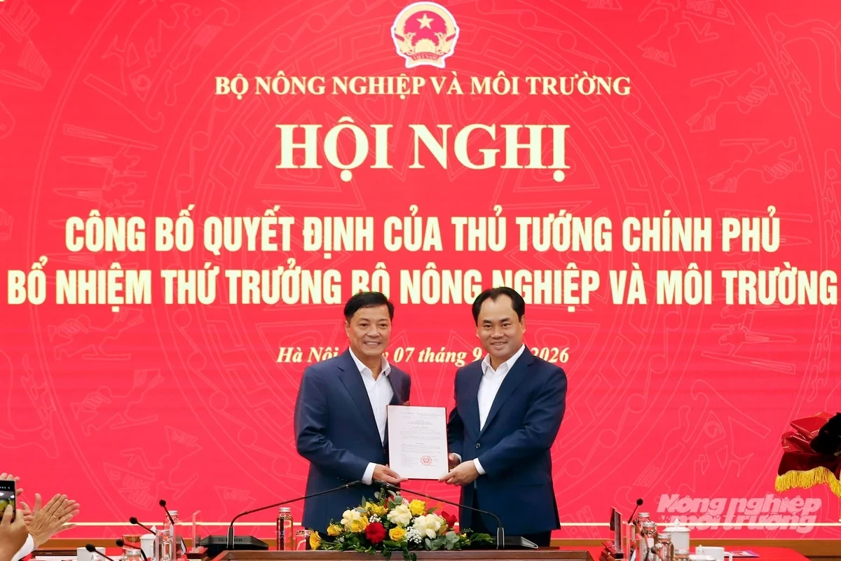 pho-chu-tich-tinh-lam-dong-lam-thu-truong-bo-nong-nghiep-va-moi-truong-01-1788831403.webp